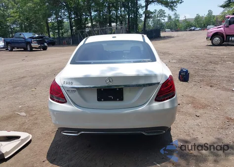 2017 Mercedes-Benz C 300 Luxury/Sport из США, поврежденный, VIN 55SWF4JB0HU203952